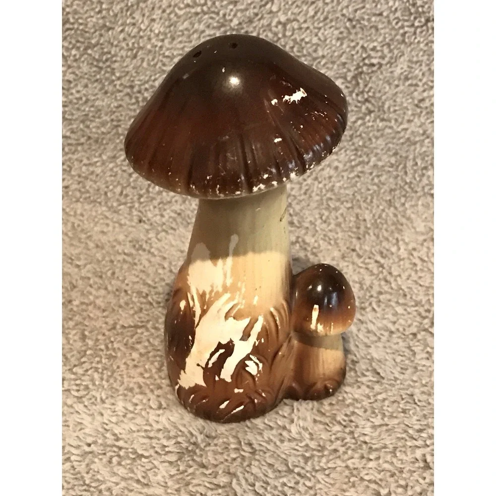 Vintage 1960s Magic Mushroom Salt‎ Shaker